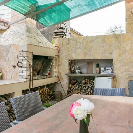 With Parking Space - 14051 דירה *