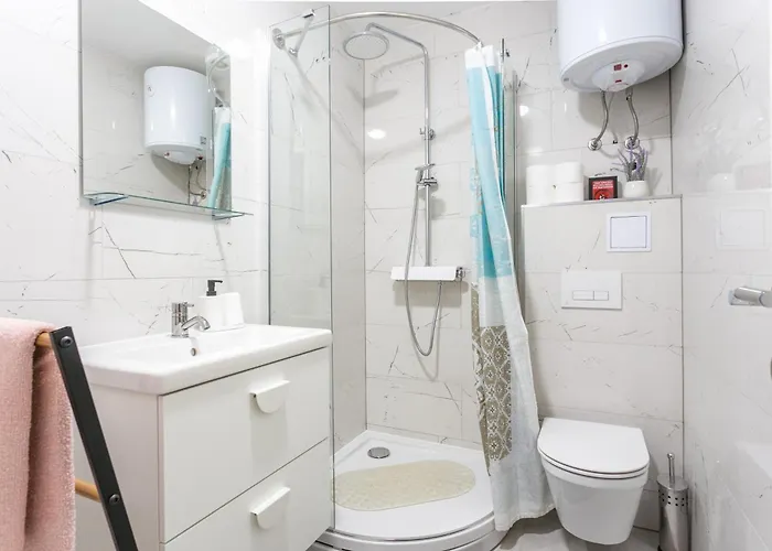 Apartament With Parking Space - 14051 Split