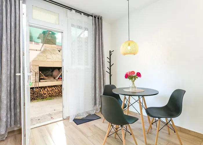 With Parking Space - 14051 Apartament Split