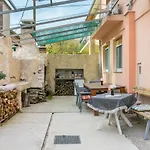 With Parking Space - 14051 Lejlighed *